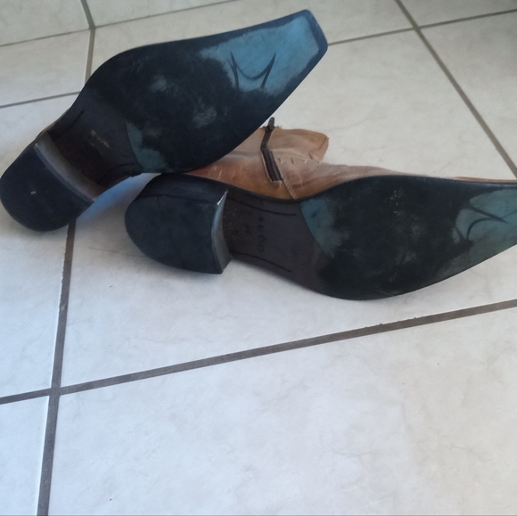 Used Aldo boot size 11 with zipper very good condition - Picture 4 of 9